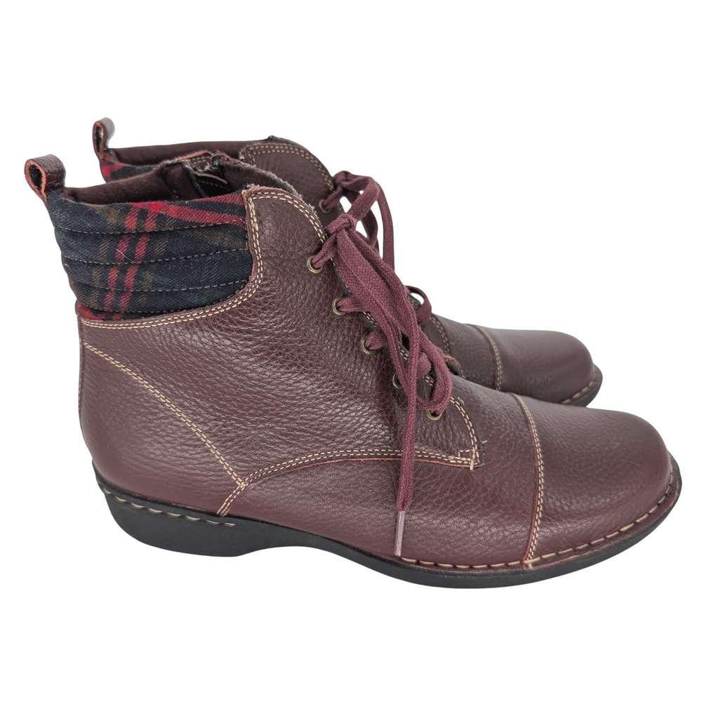 Clarks Ankle Boots Women 10W Burgundy Brown Leather Plaid Trim Lace Up Gorpcore